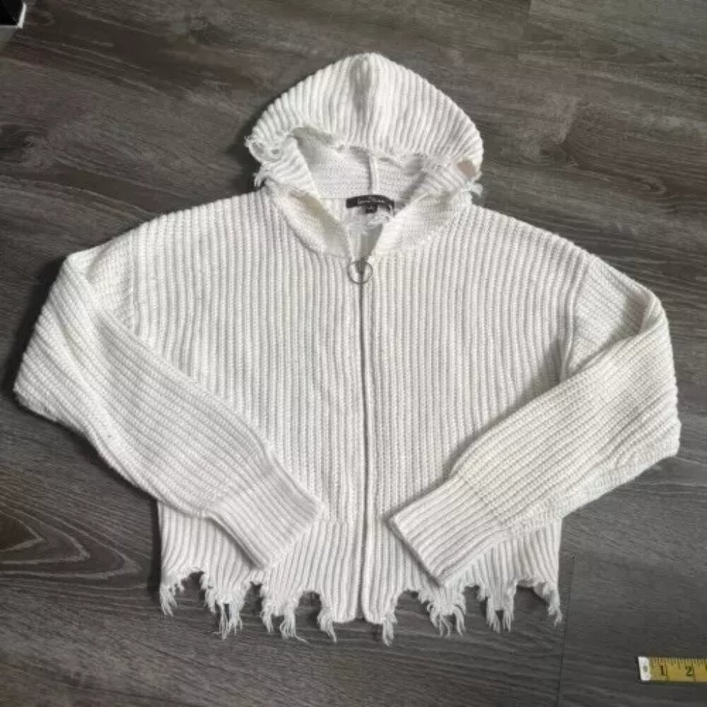 NWOT - “LOVE TREE” OFF-WHITE CROPPED HOODED SWEATER WITH FRAYED EDGES - MED